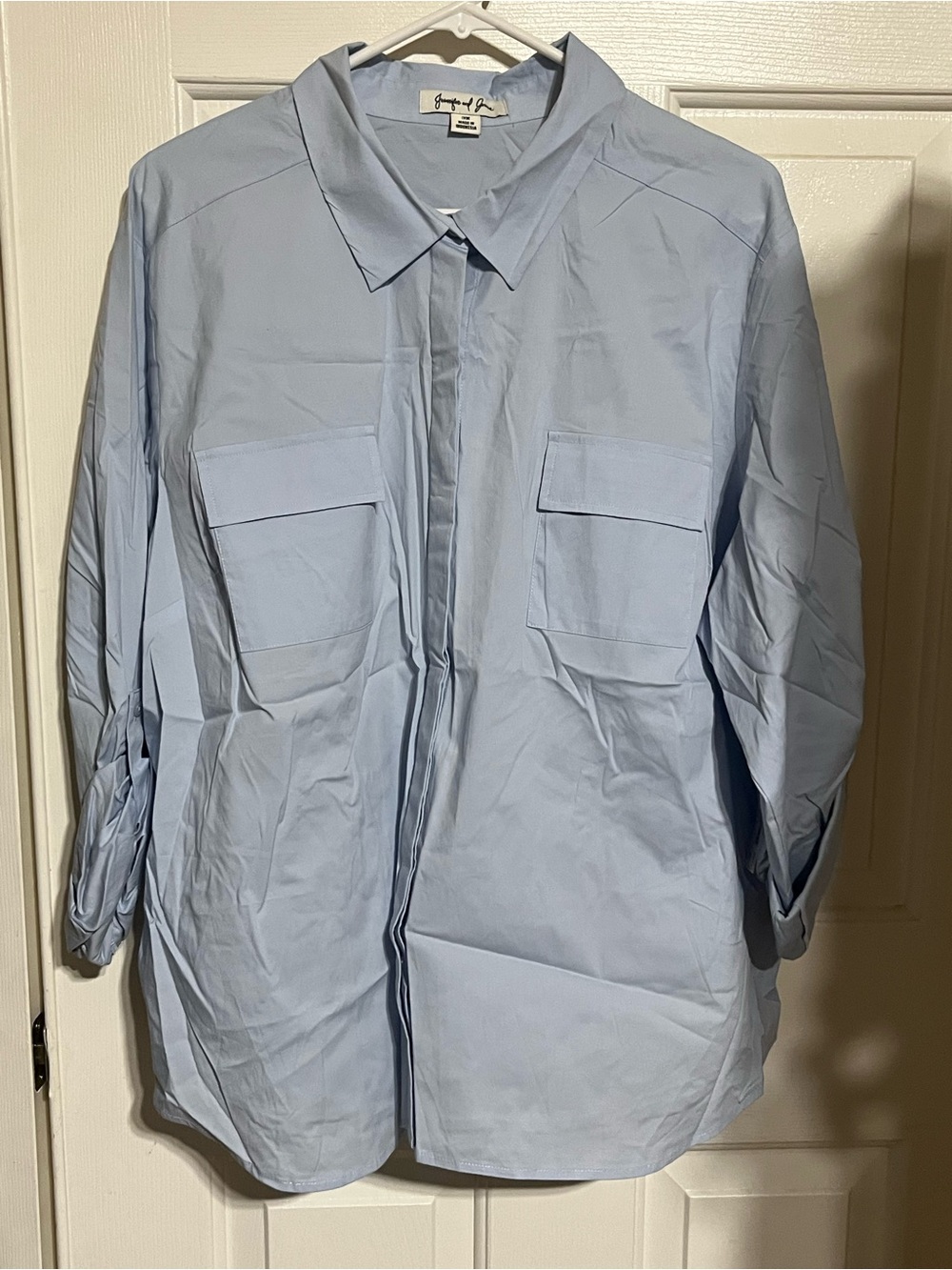 Men's Light Blue Casual Button-Down Shirt with Chest Pockets